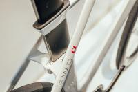 fuller_Argon_18_Concept_Bike_with_Integrated_Disc_Brakes_4.jpg